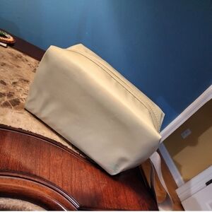 Burberry Female Pouch/ Make-Up Case